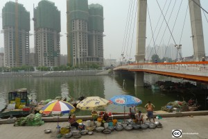 El río Hai en Tianjín. La cuenca del río también alberga Pekín. Las dos ciudades tienen una población combinada de 30 millones. 