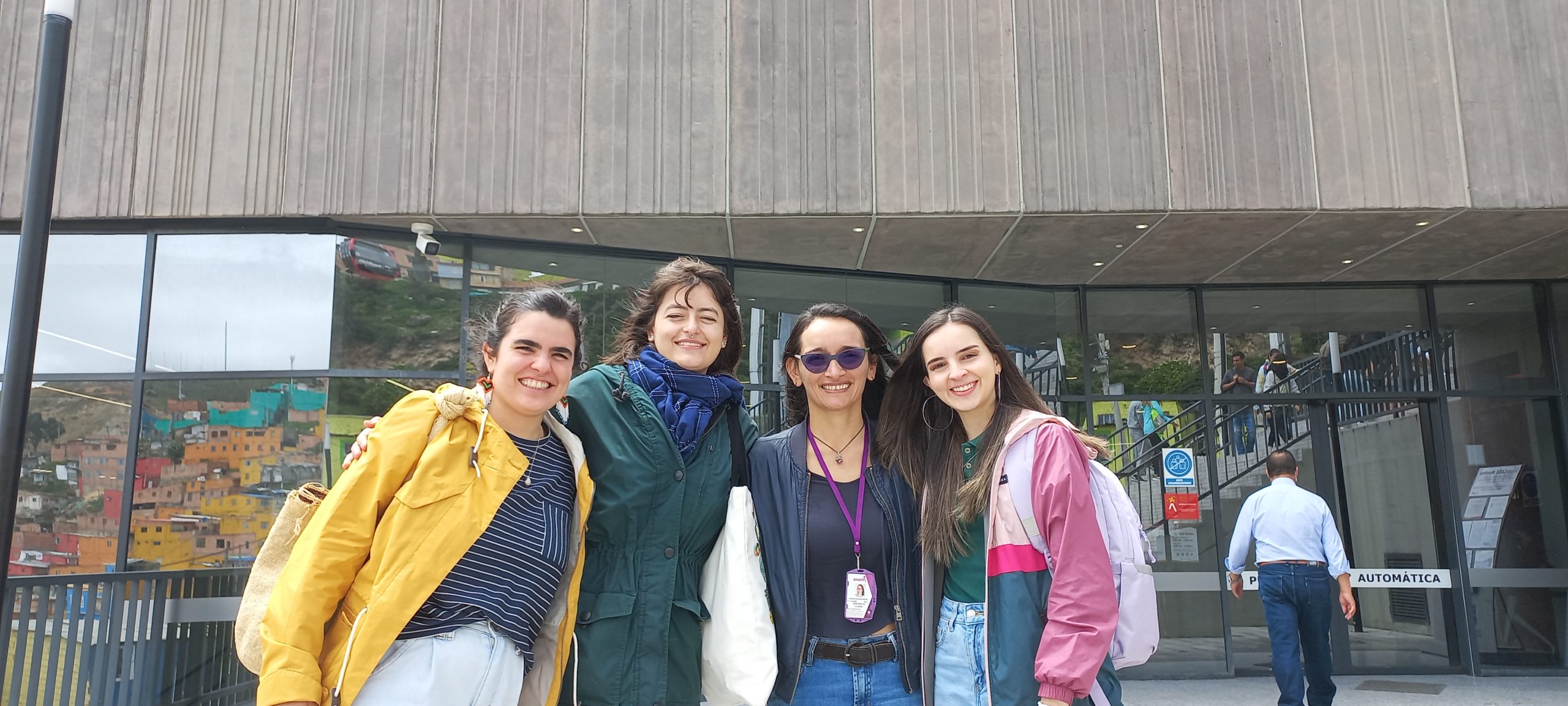 Salidas a la Nevera Calidosa: Manzana del Cuidado de Bogotá
